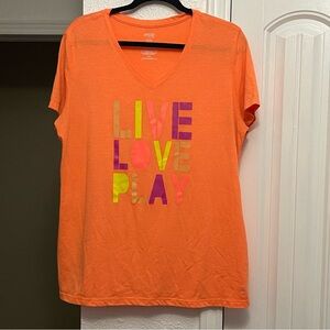 ⭐️Danskin Now Semi Fitted Size Xl Live Love Play Shirt
